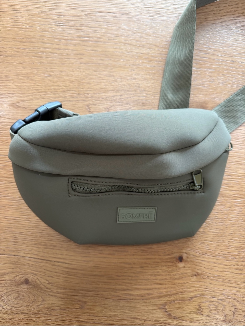 Olive Green Men's Crossbody Belt Bag